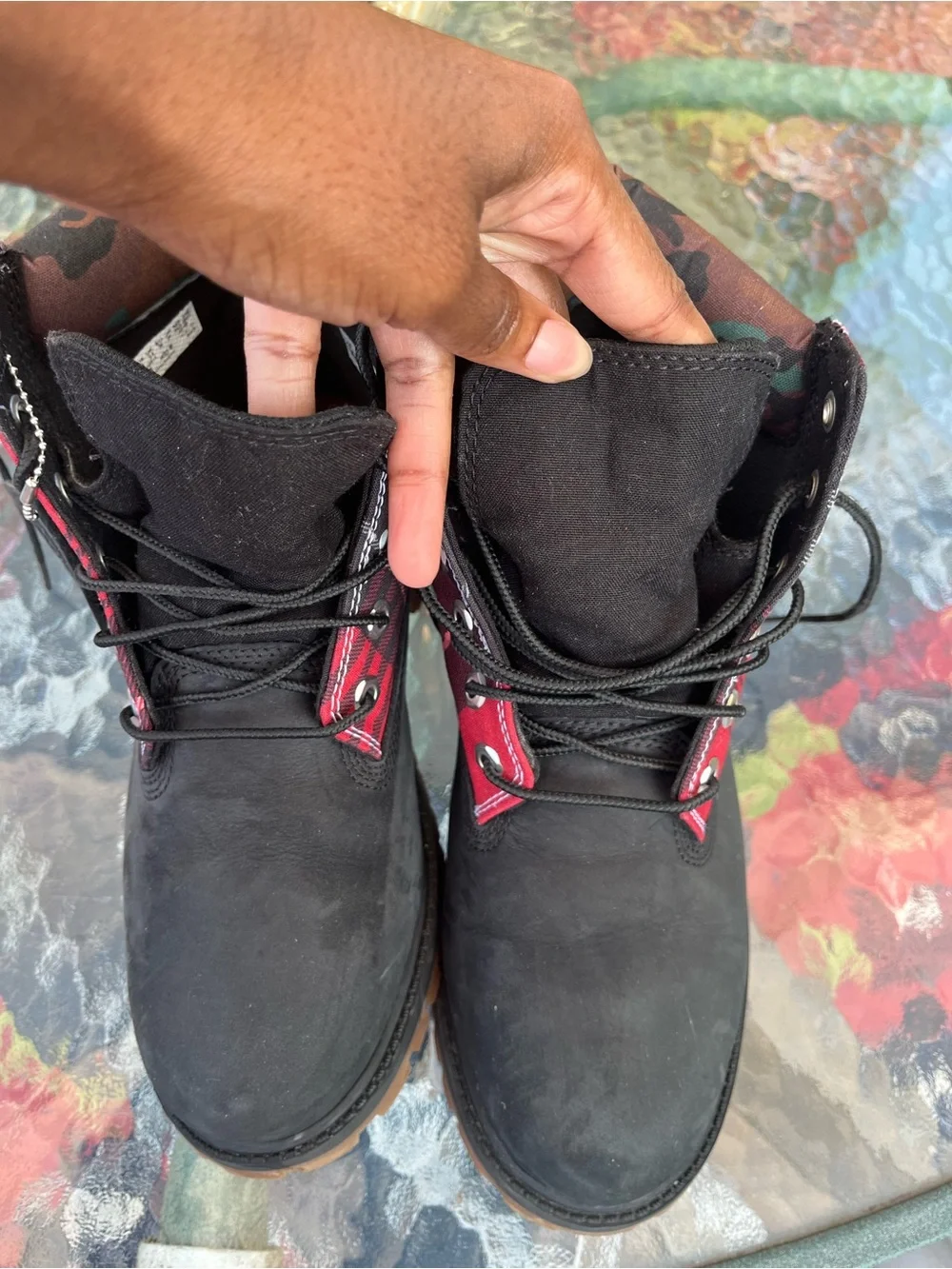 Timberland 6in Boots Black Nubuck Plaid Camo Youth Size 6 Big Kids Women’s 7.5